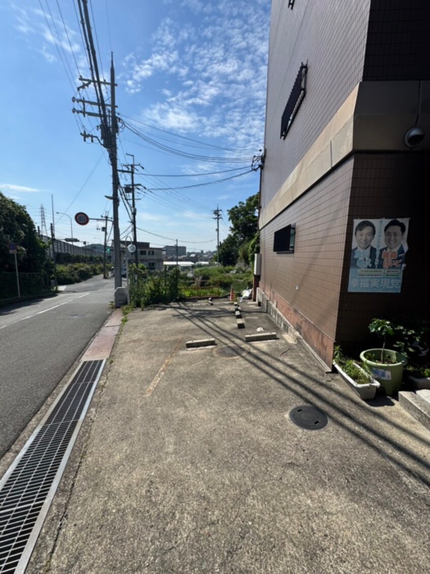 駐車場 ハイツ・ハピネス