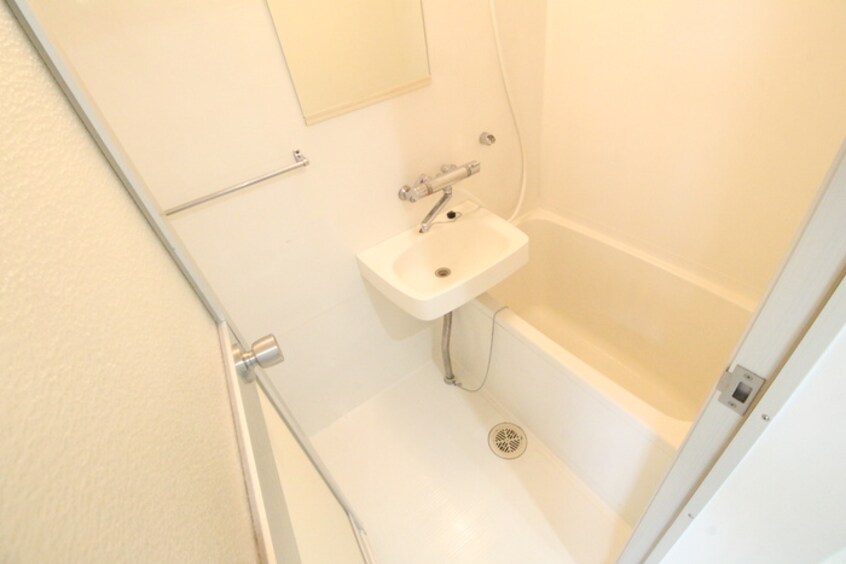 バス／シャワールーム等 パライッソはやし