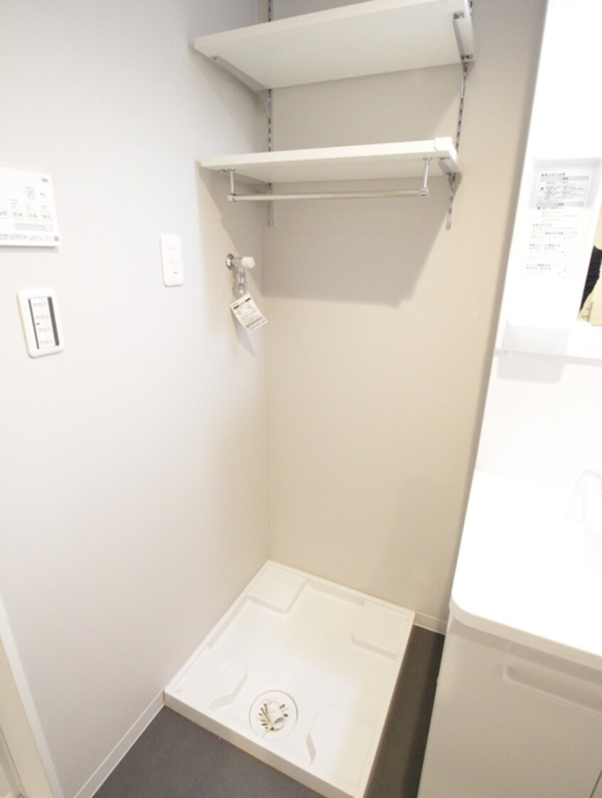 洗濯機置場 ALBA