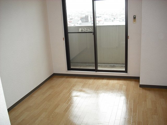 内観写真 シュプレーム堺