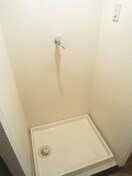 洗濯機置場 シュプレーム堺