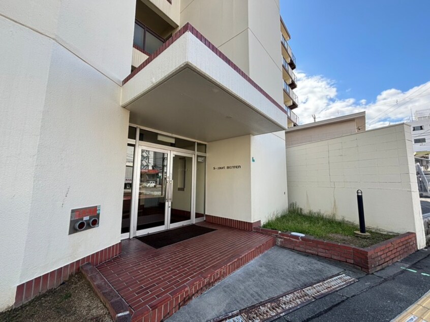 エントランス部分 S-court　BENTEN