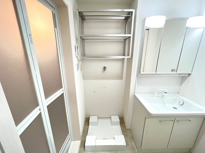 洗濯機置場 クリエオーレ明和