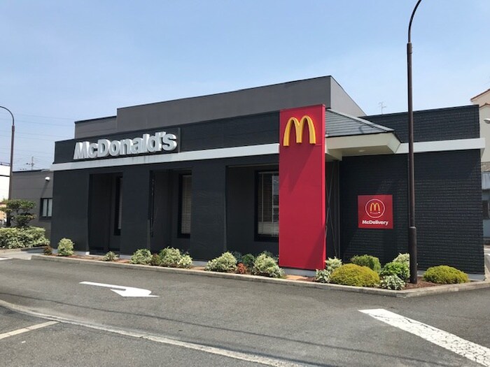 マクドナルド 東寝屋川店(ファストフード)まで1300m クリエオーレ明和