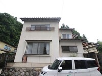 静市市原町貸家