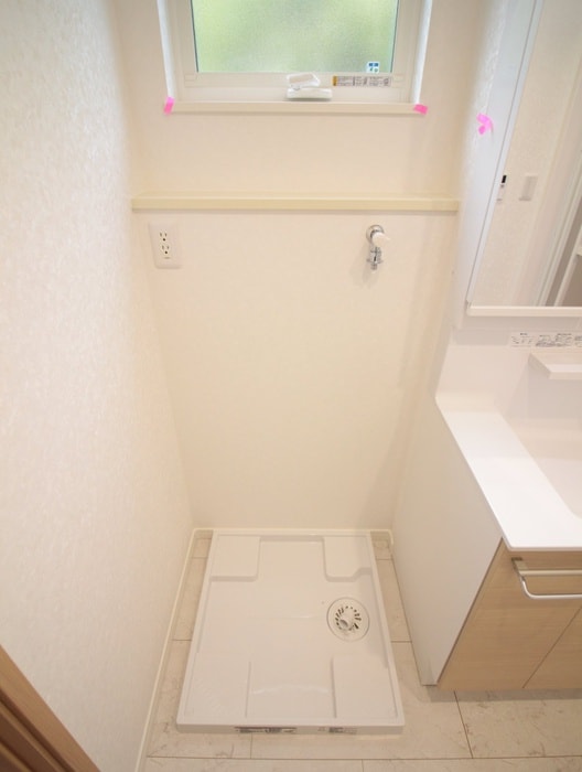 洗濯機置場 向日市上植野町戸建１