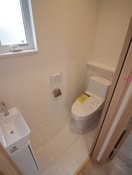 トイレ 向日市上植野町戸建１