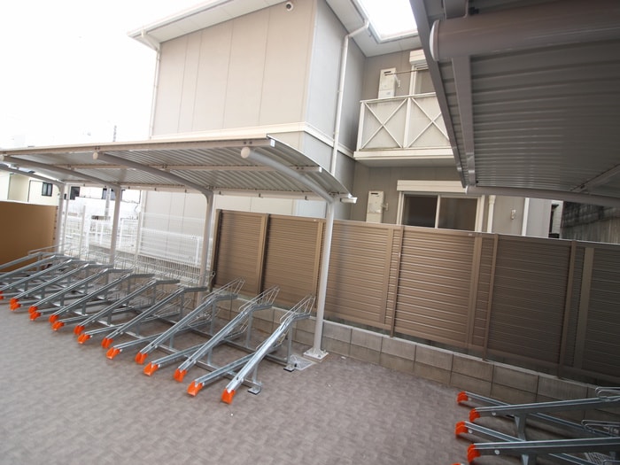 駐輪場 ウインズコート豊中曽根東