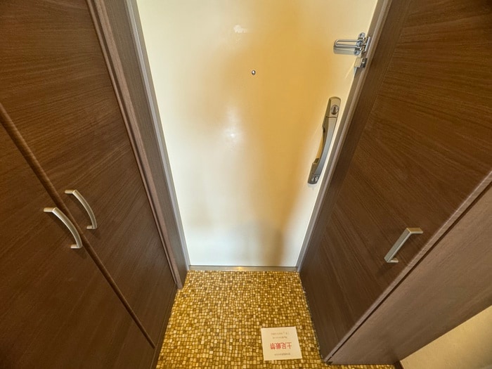 玄関 ウインズコート豊中曽根東