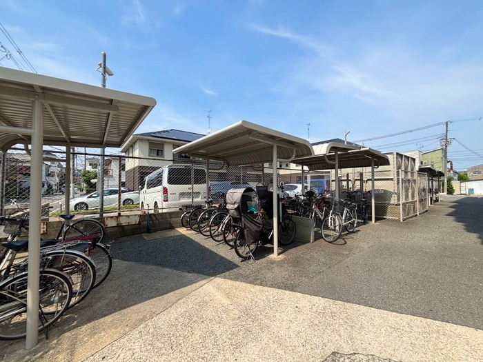 駐輪場 ベルハイツＫ