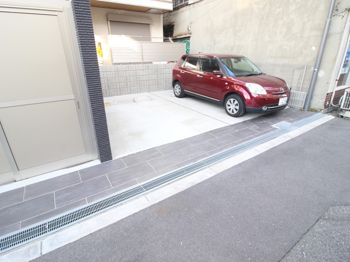駐車場 シャーメゾン コモド エスパシオ
