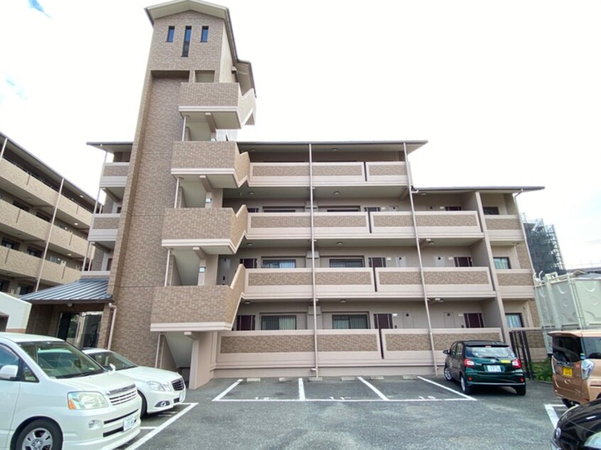 外観写真 ﾖｺﾔﾏﾏﾝｼｮﾝ1号館