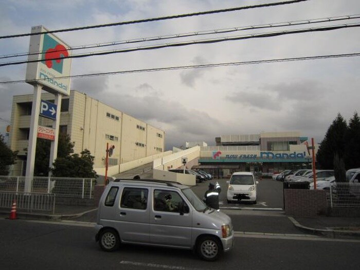 万代(スーパー)まで600m Ｙ・Ｙ・Ｙ－２２