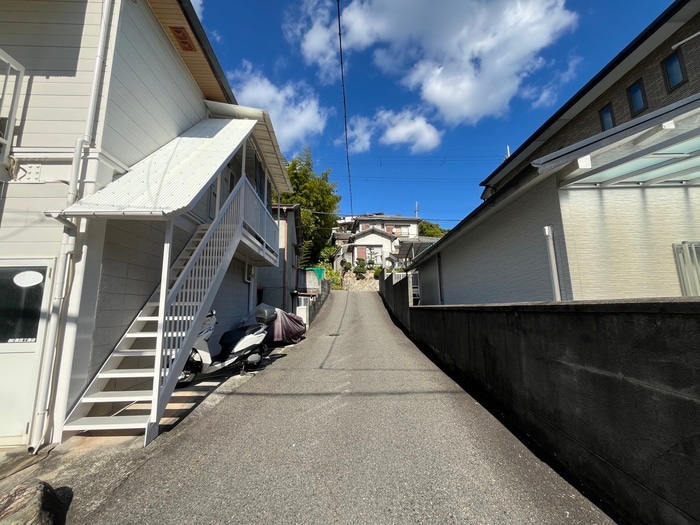 エントランス部分 横田マンション