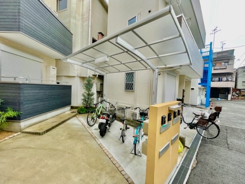 駐輪場 アリーナ大池