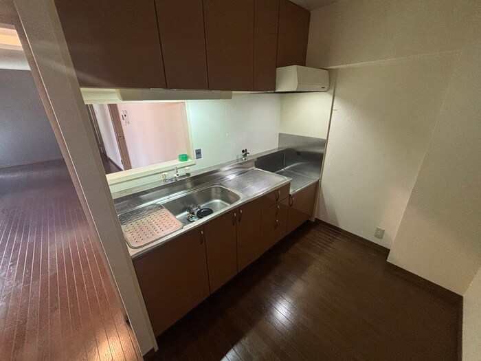 キッチン ル・サンティエ