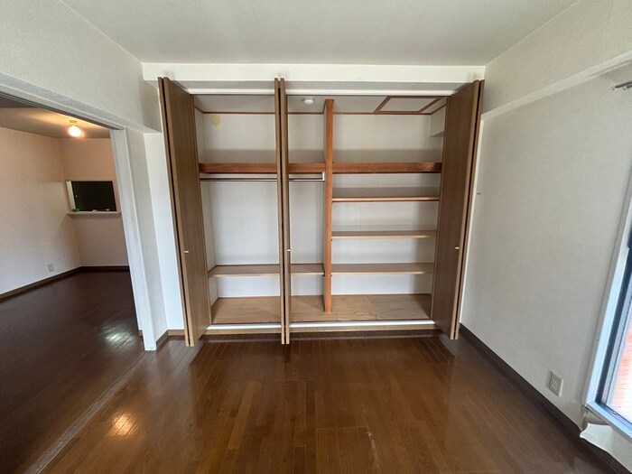 内観写真 ル・サンティエ