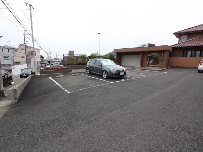 駐車場 フレシ－ル