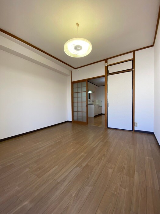 居室 コスモハイツ