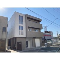 シャーメゾン　プレスタ