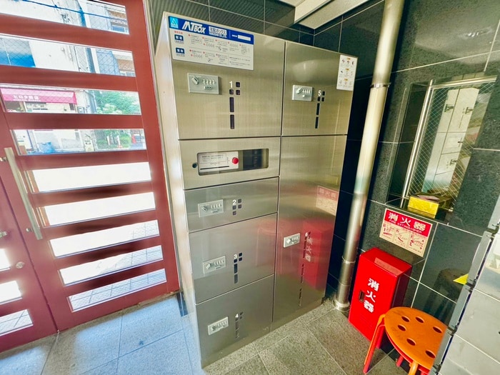 エントランス部分 ア－ルメゾン道頓堀