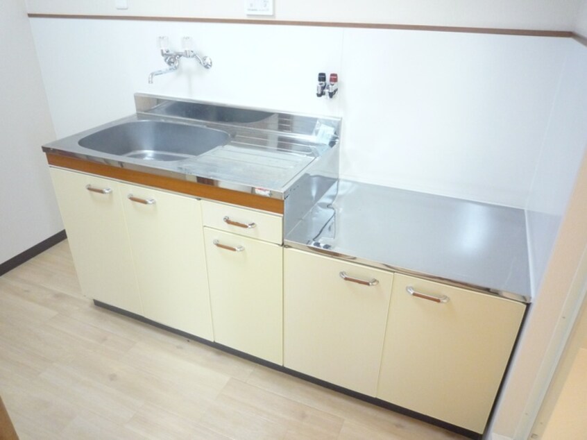 キッチン 由上ビル