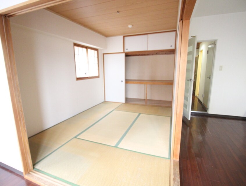 居室 Ｇｒｅｅｎ Ｇｒｅｓｓ久米田
