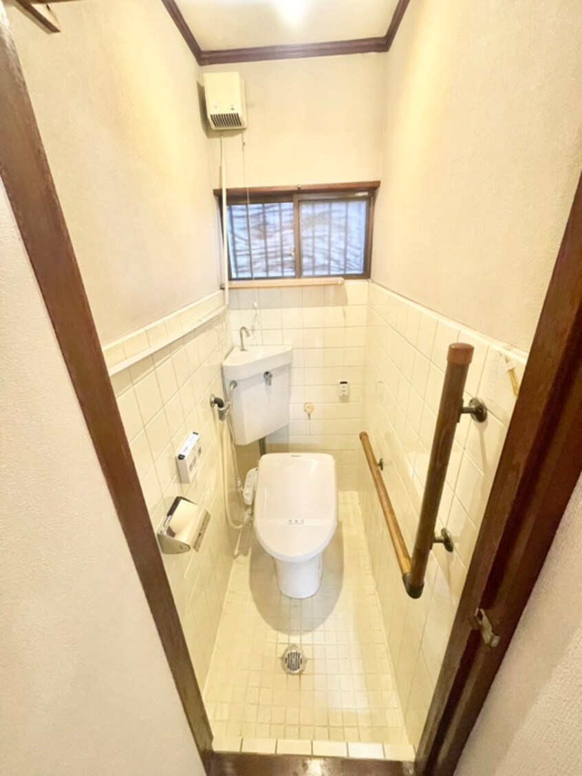 トイレ 新橋町駅前戸建