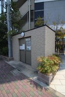 建物設備 ハイ・フェンス守口