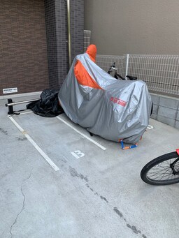 バイク置き場