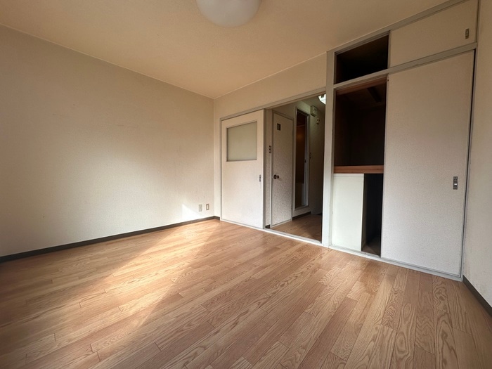 居室 メゾンホワイト