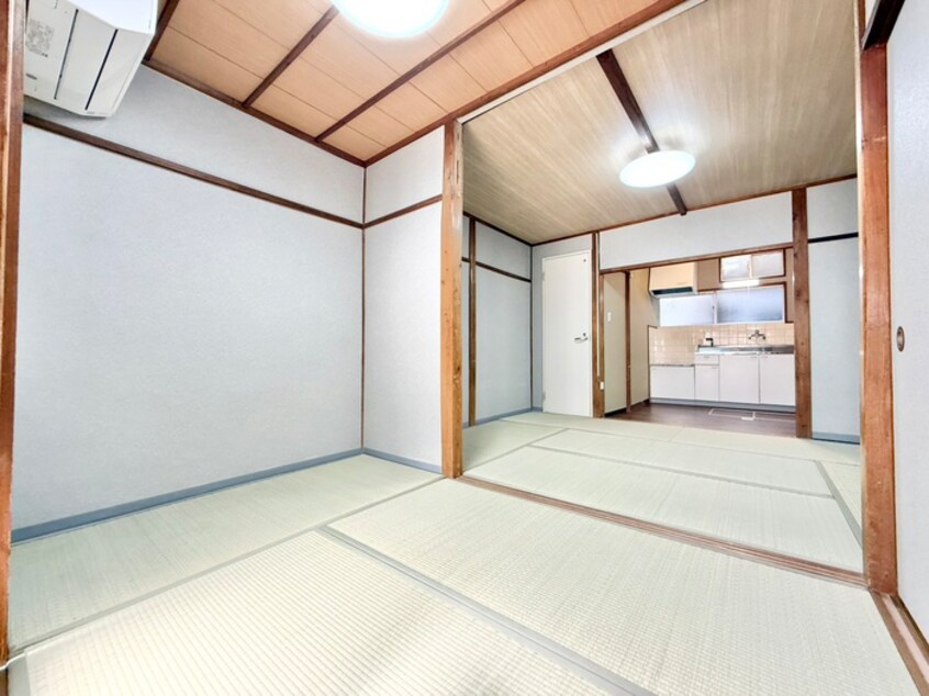 居室 久世里ノ西テラスハウス