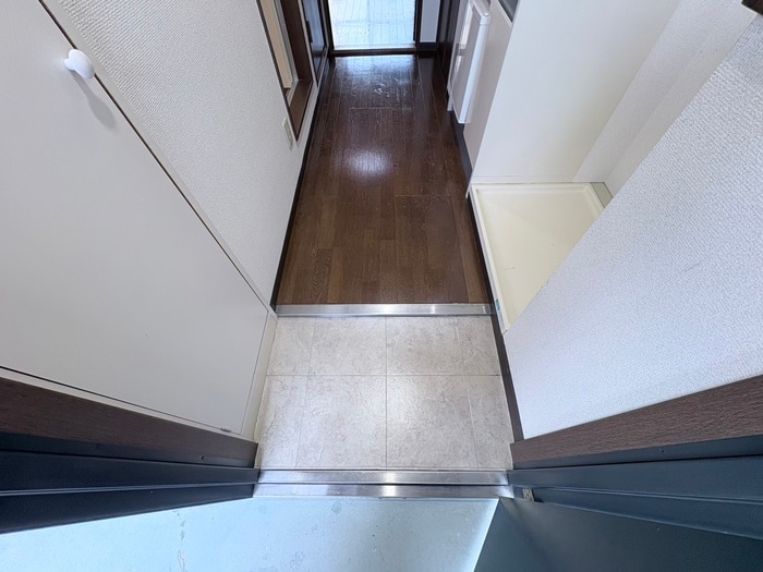 玄関 ロイヤルハイツまつい