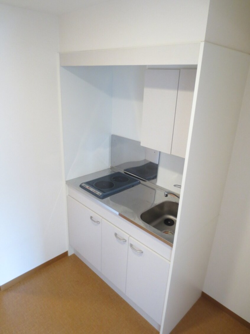 キッチン エンゼルプラザｅａｓｔ１