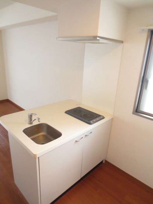 キッチン エンゼルプラザｅａｓｔ１