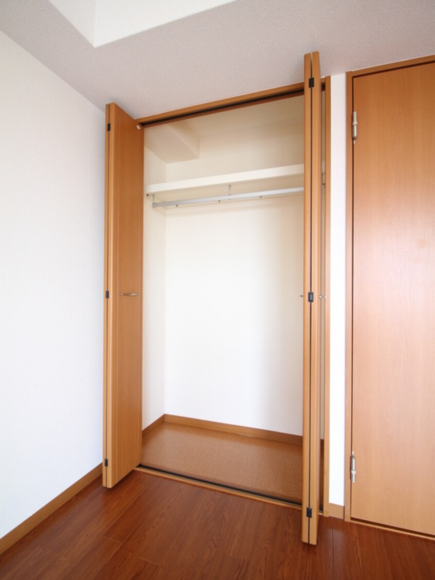 収納 エンゼルプラザｅａｓｔ１