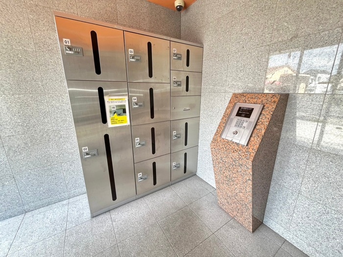 エントランス部分 エンゼルプラザｅａｓｔⅡ