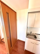 キッチン エンゼルプラザｅａｓｔⅡ