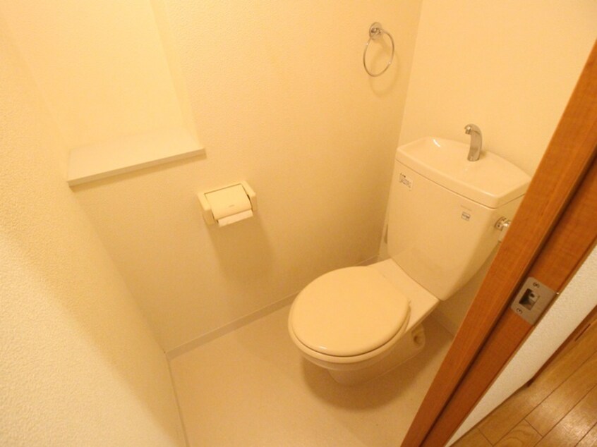 トイレ マ・アビタション