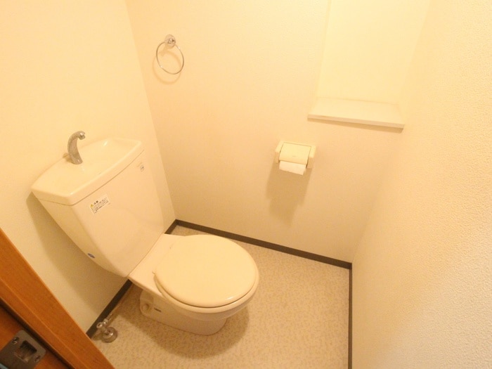 トイレ マ・アビタション