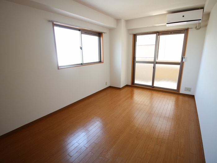 居室 マ・アビタション