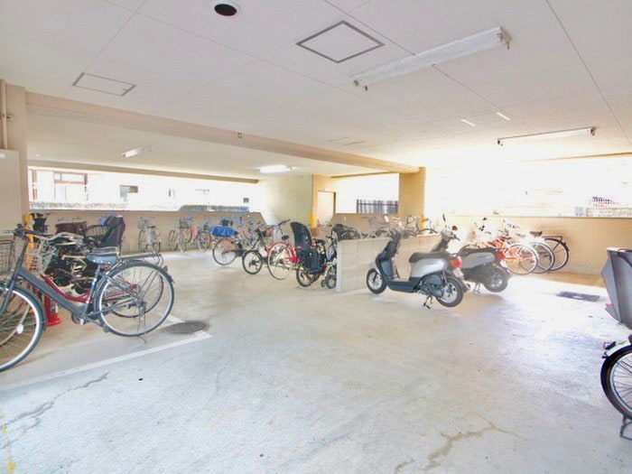 駐輪場 サンテ東甲子園
