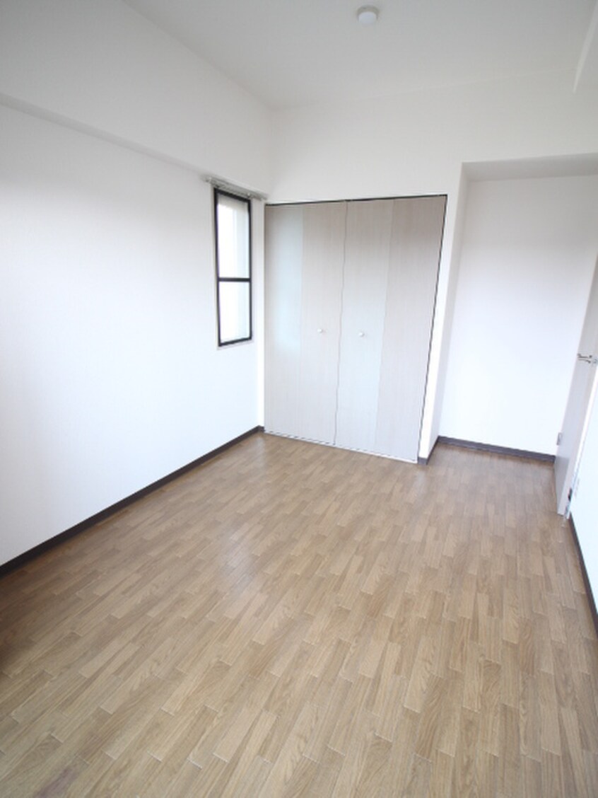 居室 セントラル新石切