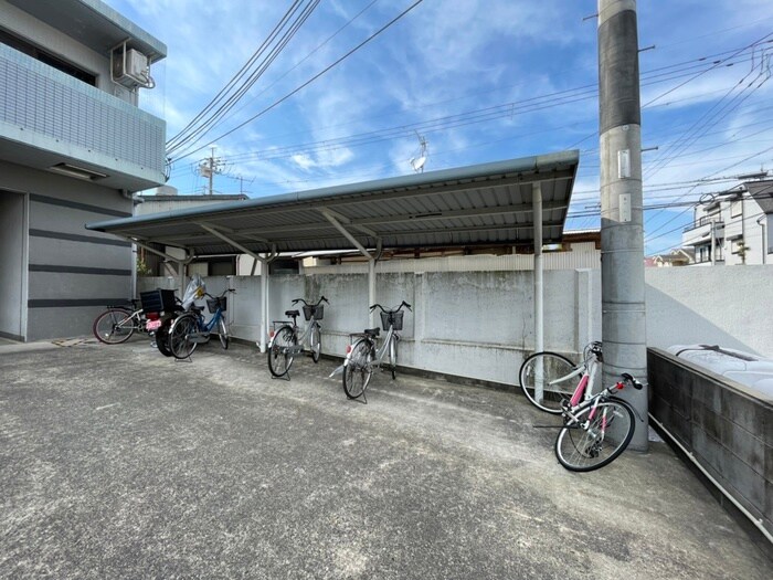 駐輪場 ロイヤルコート京田辺