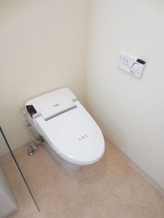 トイレ フェミネンス御所西（403）