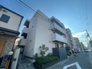 BOWLZ　KOBE兵庫町の外観