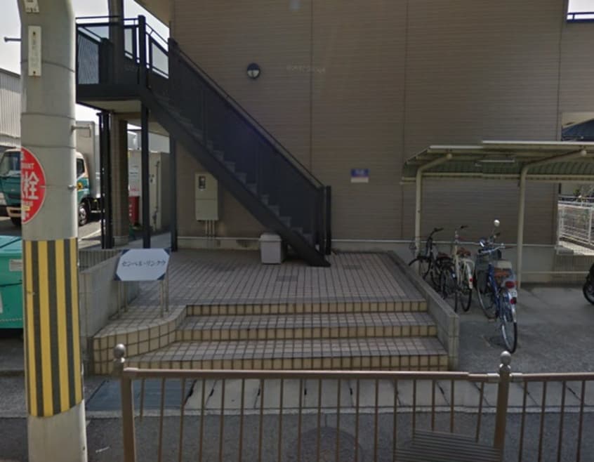 エントランス部分 センペル・リンクウ