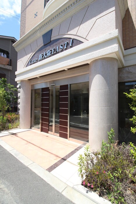 エントランス部分 Luxe新大阪EASTⅠ