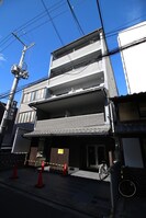 ラプルミエール烏丸五条の外観