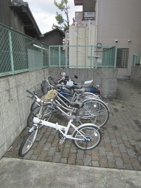 駐輪場 Ｆｉｆｔｙ　Ｒｉｖｅｒ